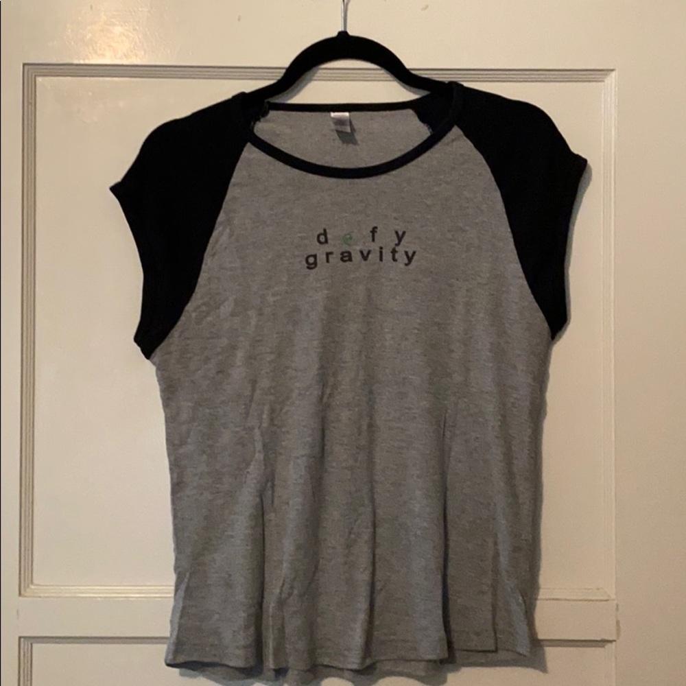 Women’s XL short sleeved T